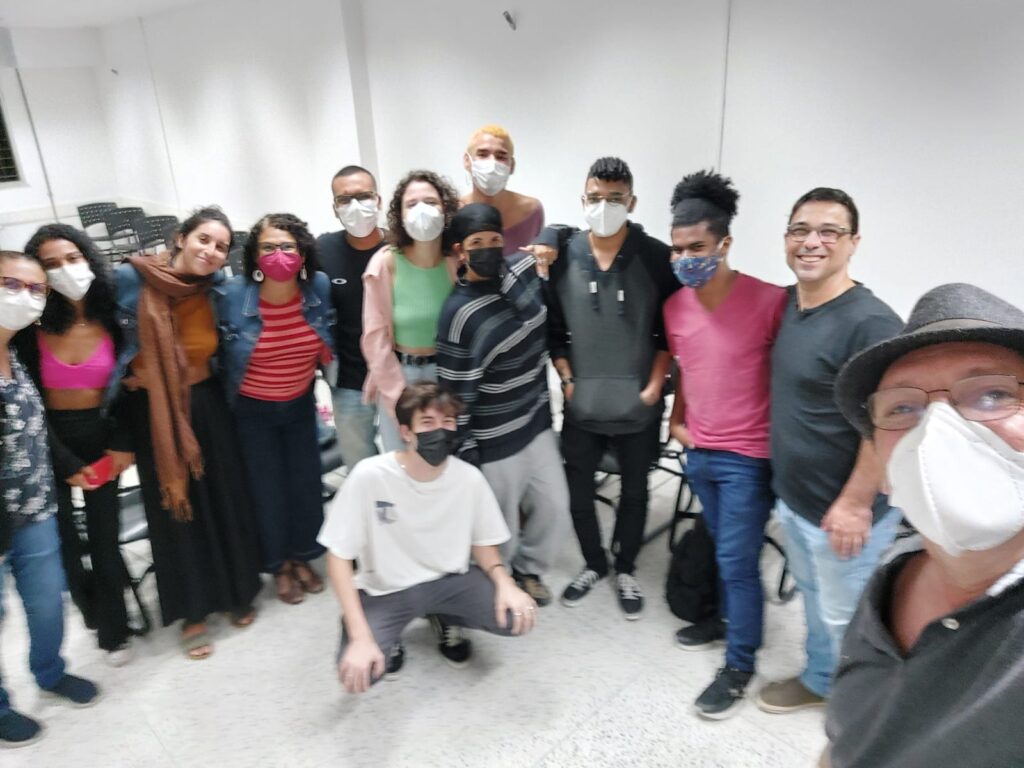 Diretores do Sinpro-Rio visitam alunos de Licenciatura da UFRJ